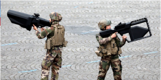 Fotos: Francia presume de sus armas futuristas durante su Fiesta Nacional