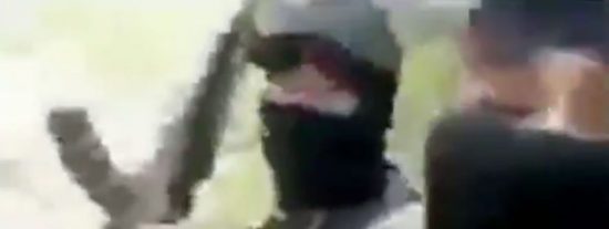 V&iacute;deo: El sabio consejo de un sicario del narcotr&aacute;fico mexicano a un ni&ntilde;o