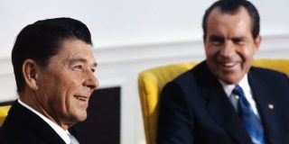 Desvelan la conversaci&oacute;n racista que tuvieron los expresidentes de EEUU Ronald Reagan y Richard Nixon